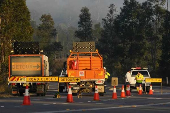 10 người chết vì lật xe buýt trên đường đi ăn cưới về ở Australia