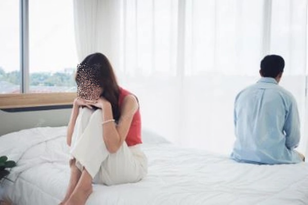 Đi cặp bồ vì đói chuyện ấy 2 năm, phản ứng của vợ khiến tôi chán nản-1