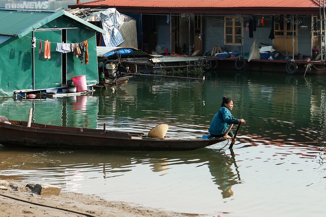 Từ thời cha sinh mẹ đẻ, đây là lần thứ 2 tôi đi bộ được dưới đáy sông Đà-7