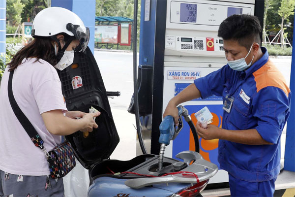 Giá xăng trong nước ngày mai có khả năng tăng trở lại-2