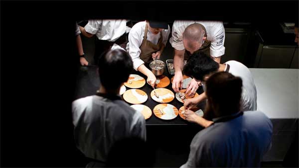 Đội ngũ thanh tra của Michelin có người Việt Nam không?-3