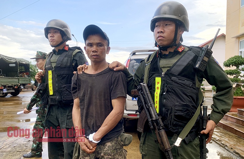 Bắt giữ thêm một người tấn công trụ sở UBND xã tại Đắk Lắk-4