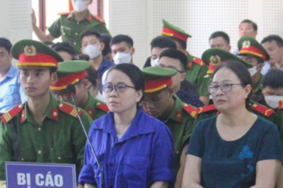 Cô giáo Lê Thị Dung kêu oan: 'Tôi không chiếm đoạt 45 triệu đồng'