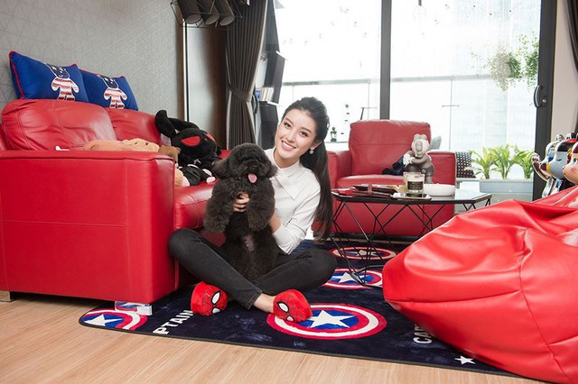 Á hậu Huyền My hiếm hoi lộ diện, nhan sắc như búp bê, ở trong căn hộ phong cách khác biệt với căn nhà của bố mẹ-19