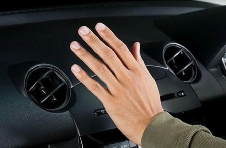 Mẹo sử dụng điều hòa ô tô hiệu quả nhất tài xế nên biết-3