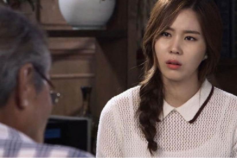 Đi công tác tiện đường ghé thăm nhà con gái, khi trở ra từ nhà vệ sinh, tôi khuyên con ly hôn-2