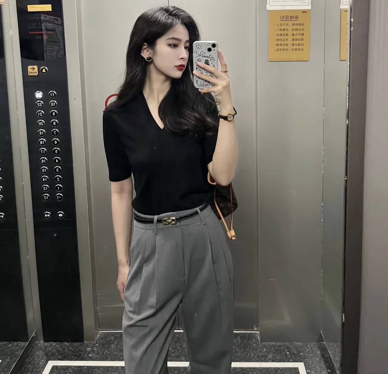 Biến hóa trang phục công sở từ chính những gam màu nhạt nhòa nhất-5