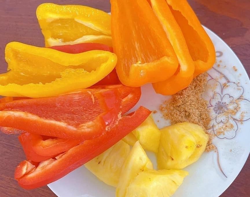 Loại ớt ăn trực tiếp như các loại trái cây khác, dân buôn ngày bán cả tạ-3