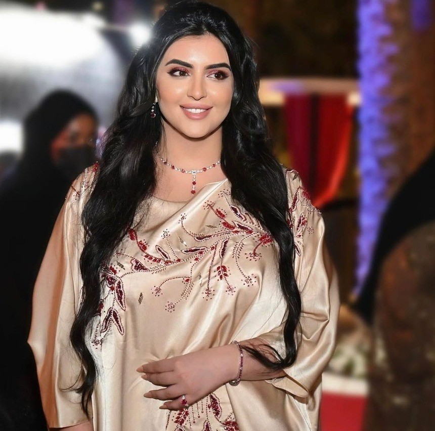 Bên trong đám cưới xa hoa của công chúa Dubai và chồng tỷ phú-11