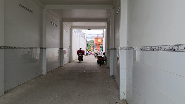 Sự thật về ngôi nhà bỏ trống tầng 1 làm đường đi ở Cần Thơ-2