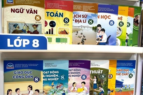 Giá sách giáo khoa cao gấp 2-3 lần: Nhà xuất bản Giáo dục lý giải