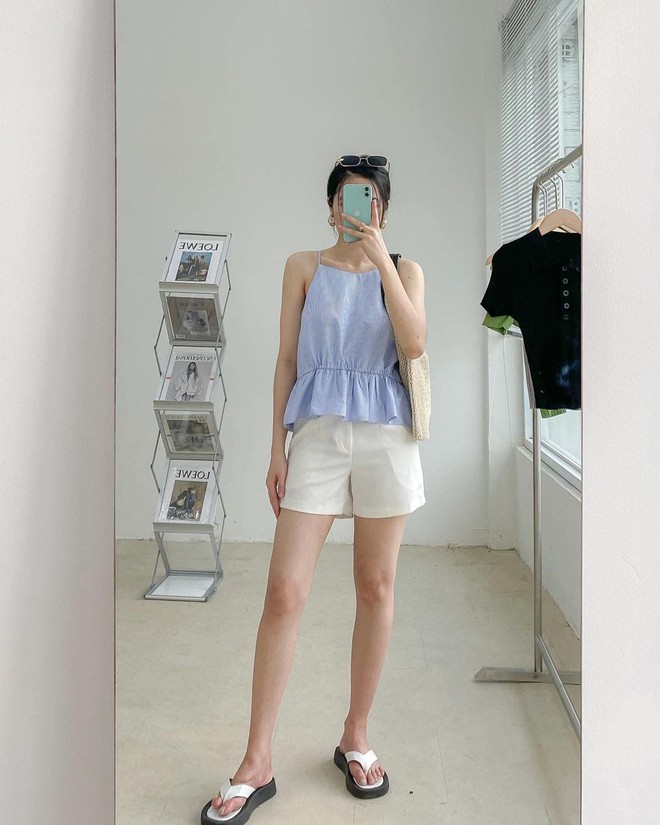 4 kiểu áo 2 dây mà bạn nên sắm hè này-8