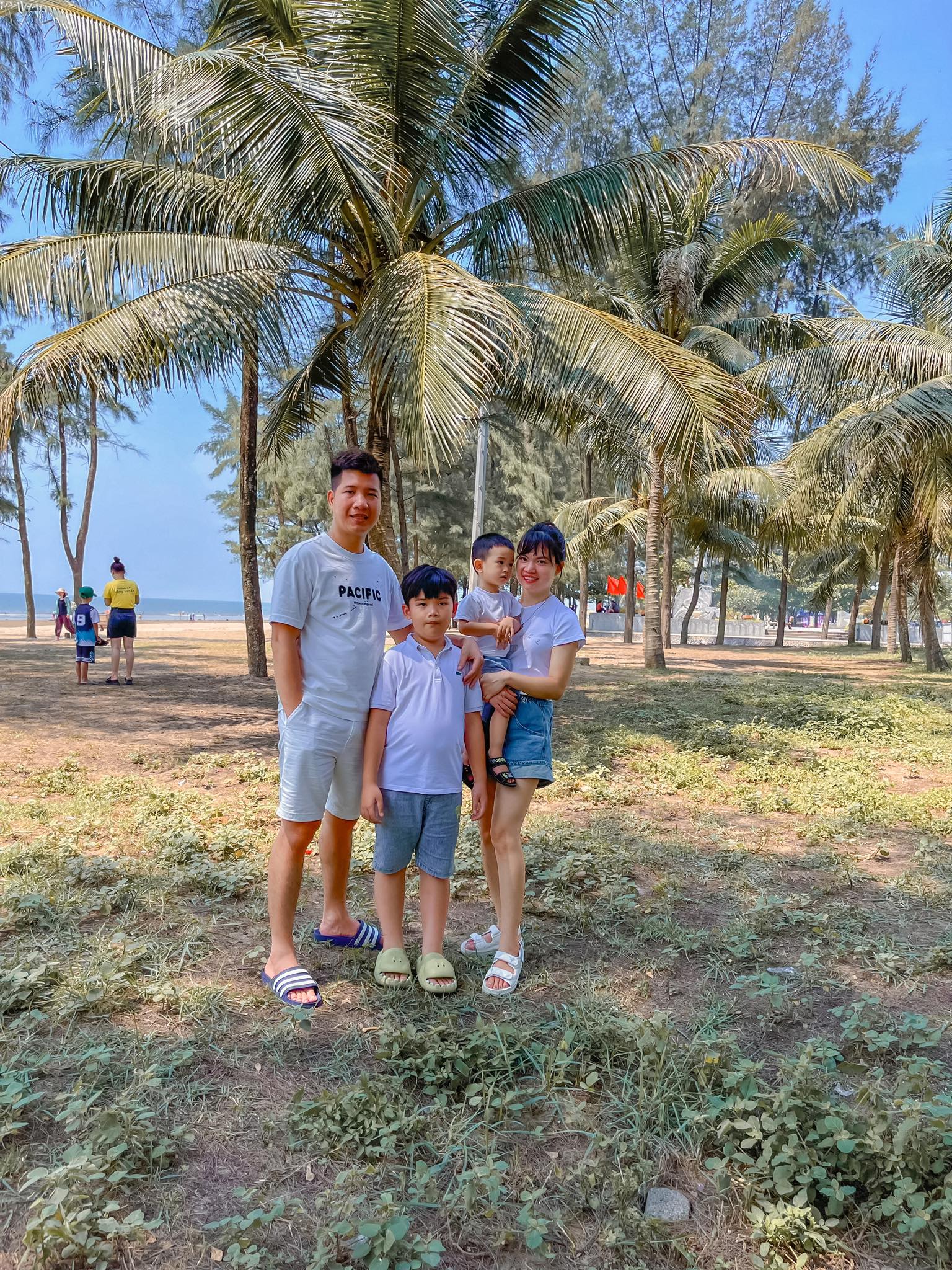 8x làm dâu 10 năm chưa một lần phải rửa bát, quét nhà, ngày đầu ra mắt còn bị nhận xét cao số-2