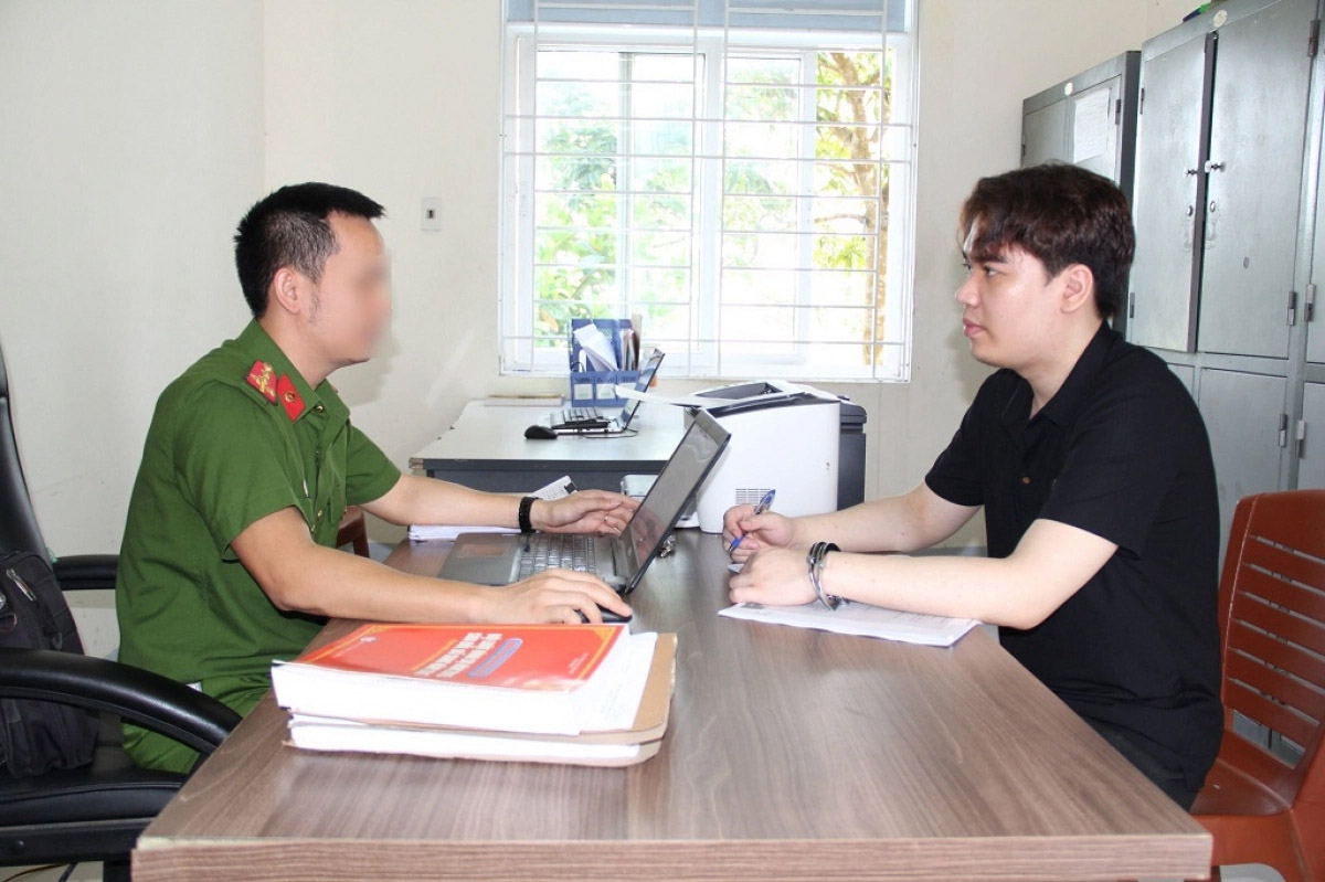 Lên mạng rao bán thuốc điều trị ung thư để lừa đảo chiếm đoạt tài sản-1