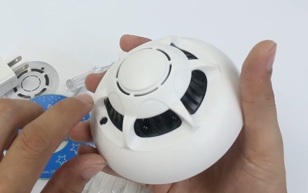 Cách phát hiện camera ẩn trong nhà vệ sinh, phòng khách sạn-3