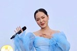 Ca sĩ Phương Linh ở tuổi 40: Trẻ trung, sành điệu không kém em gái Phương Ly nhờ 4 món thời trang-10