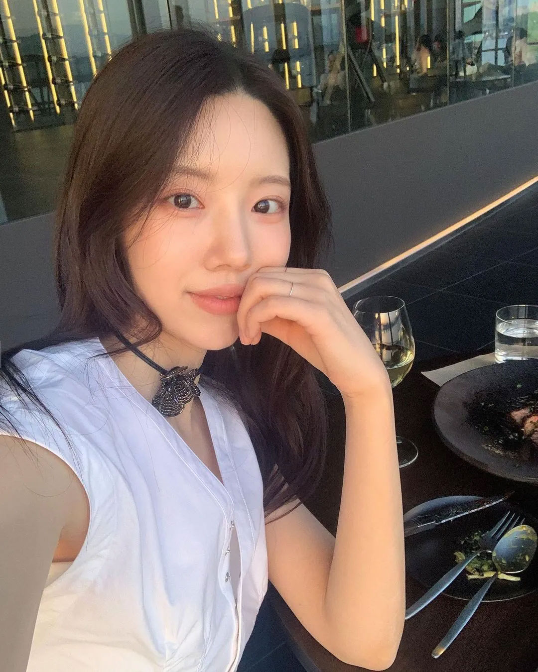 5 thói quen giúp bảo tồn Collagen và duy trì làn da trẻ trung-1