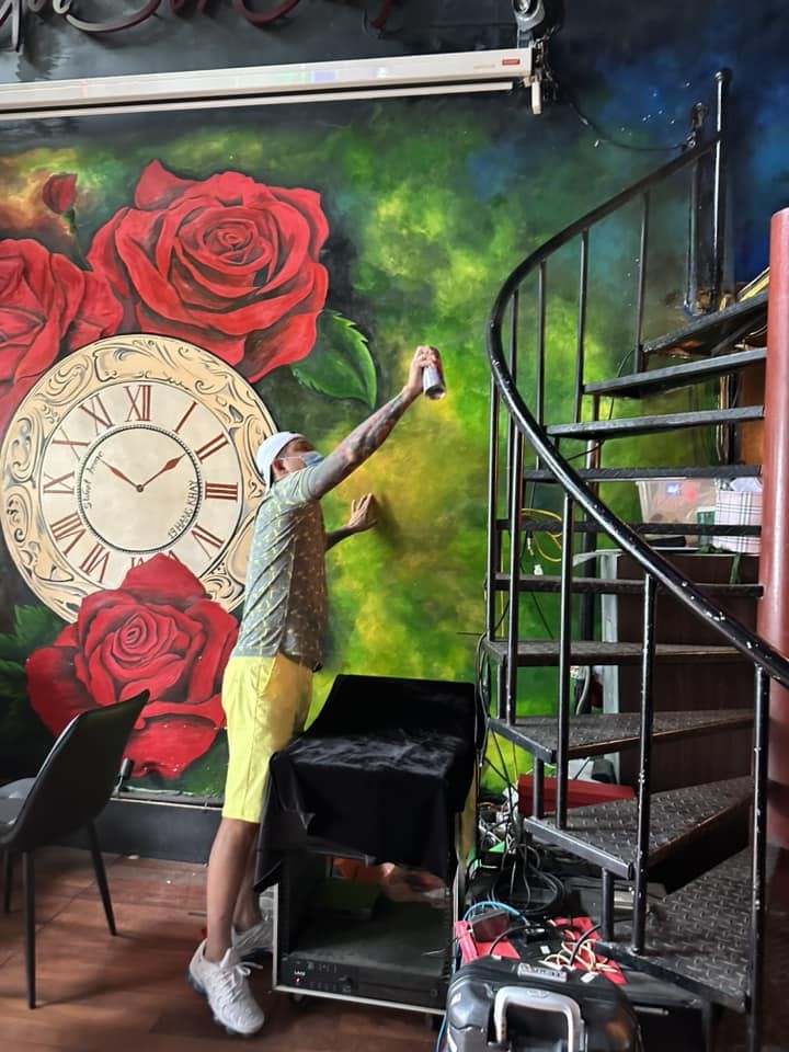 Điều đặc biệt trong căn nhà bạc tỷ giữa phố cổ của nam ca sĩ vừa nhập viện sau 18 ngày ăn chay-10