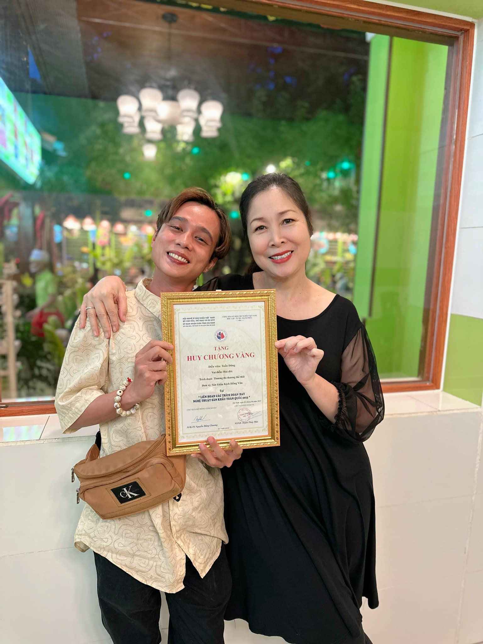 Chồng giảm 42kg vợ giảm 14kg, Hồng Vân - Lê Tuấn Anh như lột xác-9