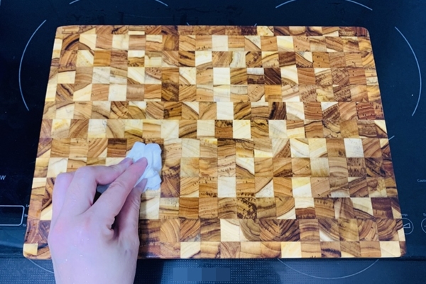 Tại sao nên để một lọ gạo trong tủ quần áo?-2