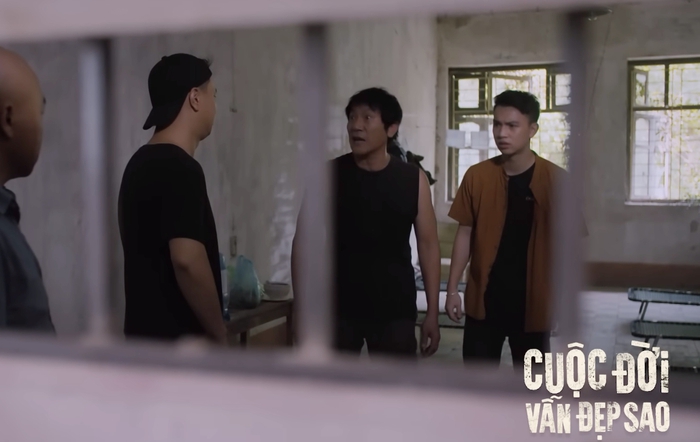 Cuộc đời vẫn đẹp sao tập 34: Lưu bị bắt đền 50 triệu vì phá hợp đồng bán-1