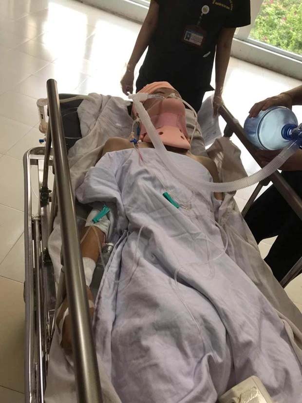 Một nam sinh lớp 11 bị đánh tử vong khi ngồi uống nước-1