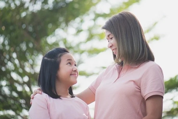 Mẹ chăm ăn 3 loại thực phẩm này suốt thai kỳ, con sinh ra mắt sáng đẹp-3