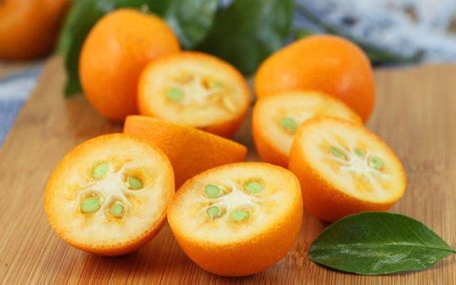 Loại quả nghe tên tưởng chua nhưng cực ngọt, đem nấu chè được món thơm mát, không bị khô da giải nhiệt nắng hè-2