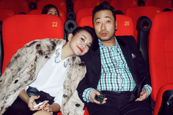 3 bóng hồng V-biz vướng tin đồn tình ái với Dũng 'khùng': Có một siêu mẫu cuối năm làm đám cưới - Ảnh 2. 3 bóng hồng V-biz vướng tin đồn tình ái với Dũng khùng, một siêu mẫu lên xe hoa vào cuối năm nay-1