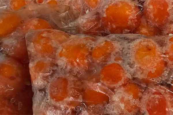 Loại trứng gà siêu lạ” đen như cục than, giá tới 1 triệu đồng/quả-4