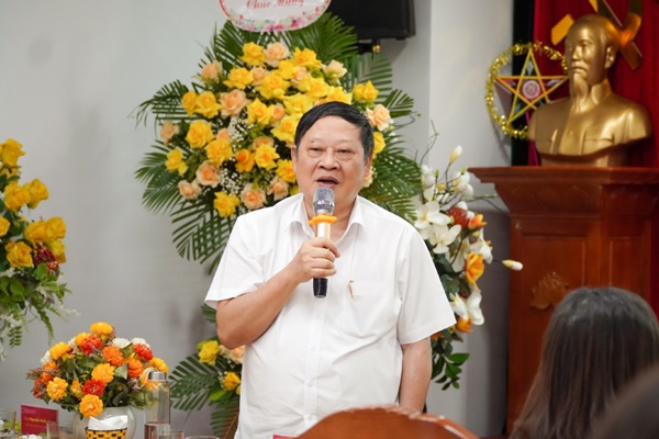 Nguy hiểm khi lạm dụng thụ tinh ống nghiệm để vừa nhanh, vừa dễ thu tiền-3