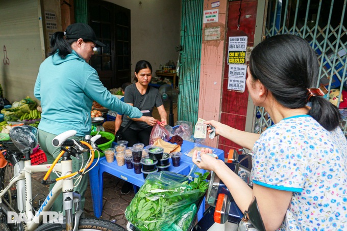 Tết Đoan Ngọ: Tiểu thương bán 2 tạ rượu nếp, hoa quả chốt đơn mỏi tay-5