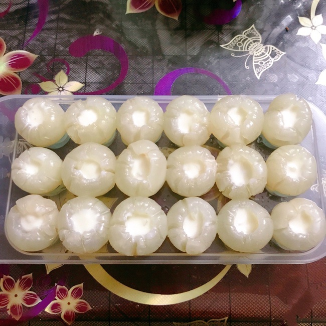 2 cách làm kem vải mát lịm giải nhiệt mùa hè-5