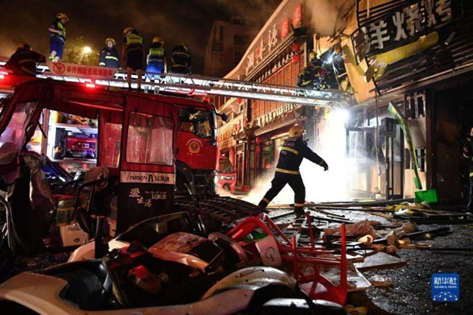 Hiện trường vụ nổ nhà hàng xiên nướng làm 31 người chết ở Trung Quốc-9