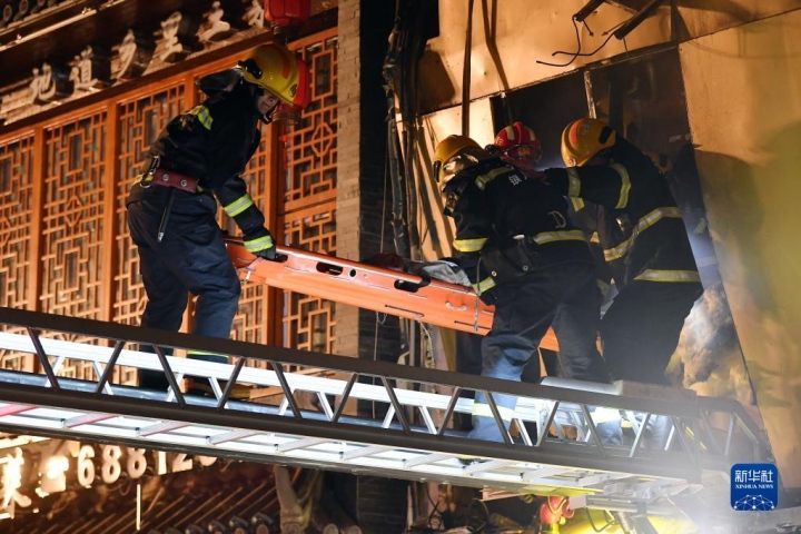 Hiện trường vụ nổ nhà hàng xiên nướng làm 31 người chết ở Trung Quốc-7