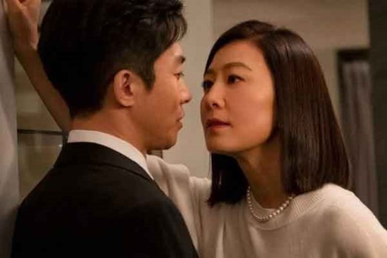 Tôi không đánh ghen khi chồng cặp bồ, 2 năm sau anh cầu xin quay lại