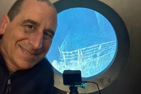 Áp suất nước ép nổ tàu lặn Titan lớn đến thế nào?-4