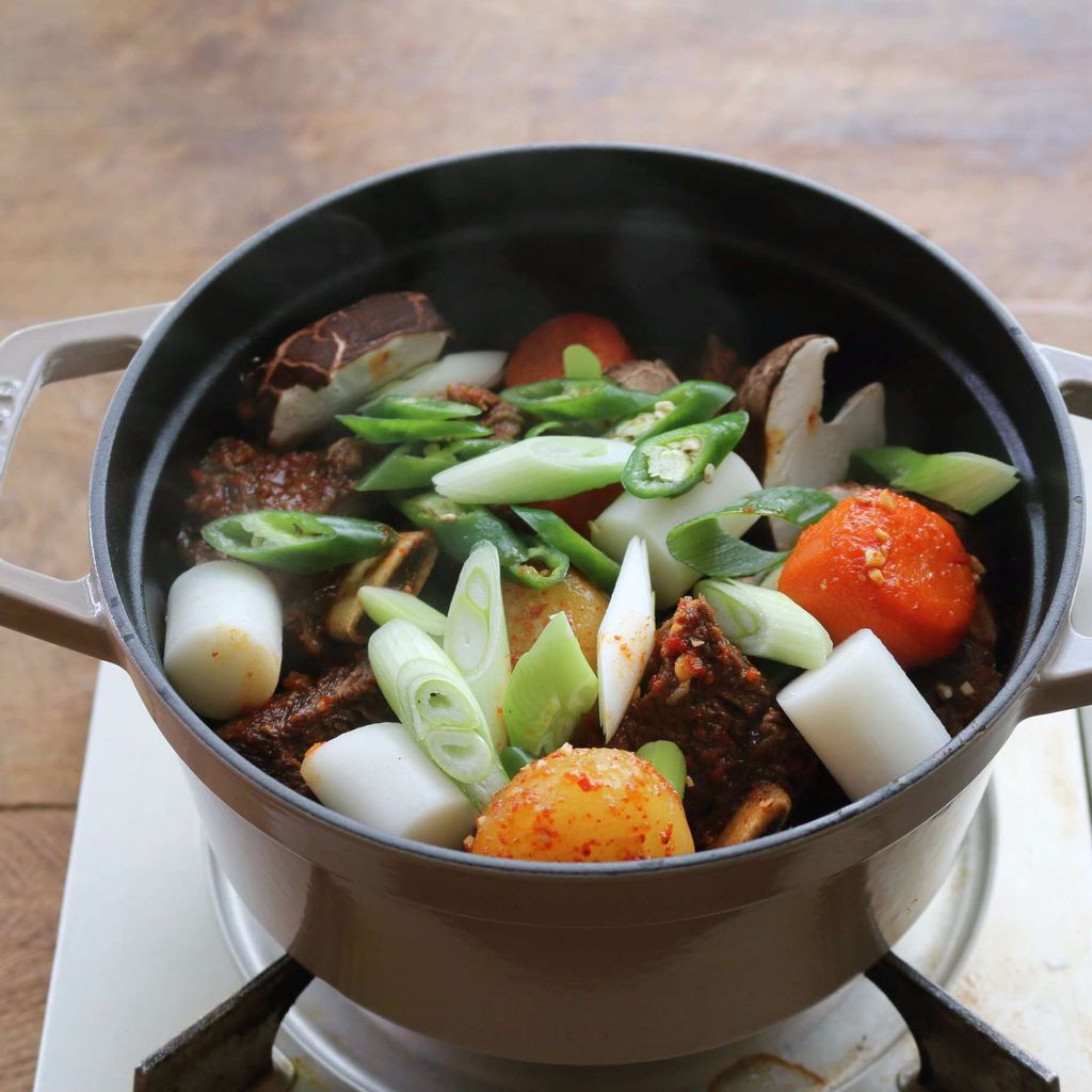 Cách làm món sườn bò hầm thơm ngon siêu đơn giản-7