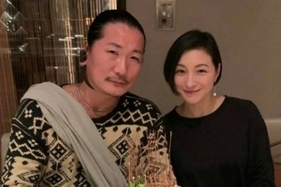 Đời sống tình ái hỗn loạn của ngọc nữ 4 lần ngoại tình