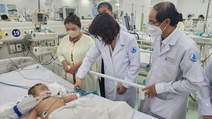 Thiếu thuốc điều trị bệnh tay chân miệng-1