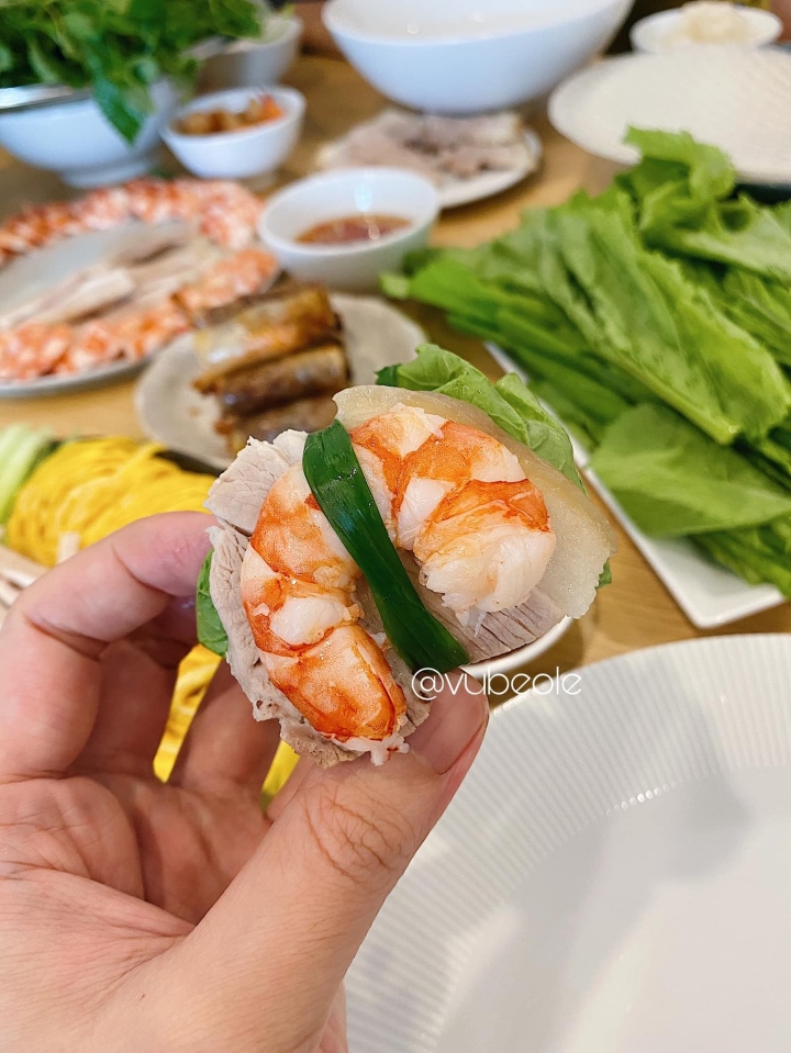 Mùa hè thưởng thức món gỏi cuốn giải nhiệt siêu ngon-7