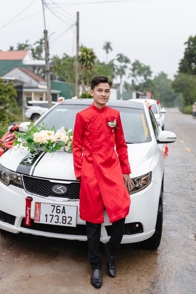 Đám cưới đặc biệt của cặp đôi trái dấu-5