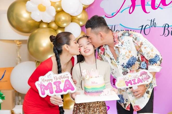 Phương Trinh Jolie - Lý Bình chính thức đón con chung đầu lòng: Ca sinh khó như phim hành động-4