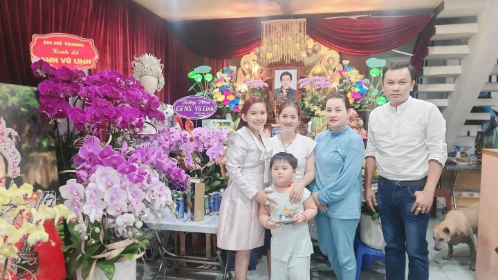 Ồn ào gia đình NSƯT Vũ Linh: Bình Tinh đáp trả khi bị nói gió chiều nào theo chiều đó-2