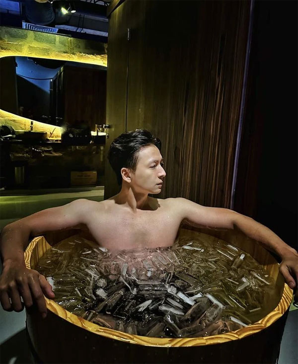 Kim Lý có cách ngâm mình đặc biệt, hóa ra đó là bí quyết chăm sóc cơ thể rất tốt-5