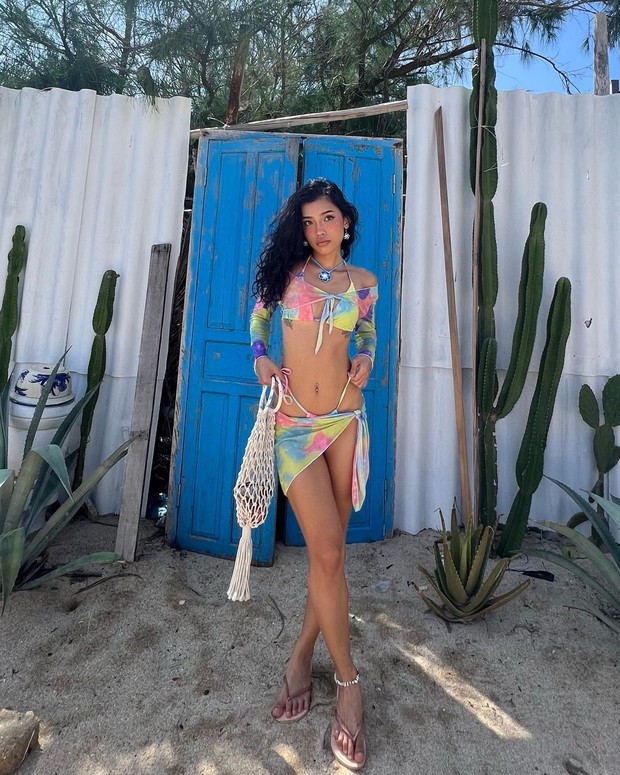 Bạn gái Bray, con gái siêu mẫu Vũ Thu Phương và dàn hot girl mạng đọ dáng với bikini-11