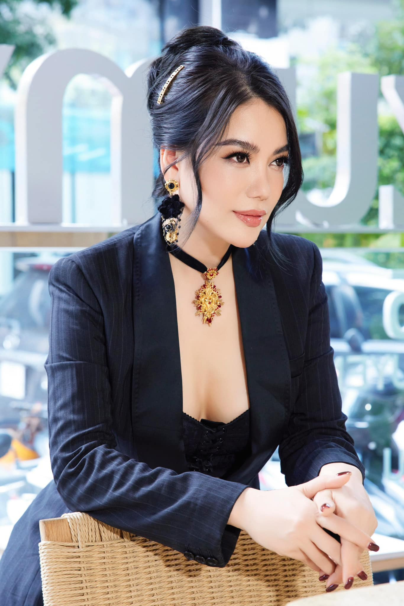 Diễn viên Trương Ngọc Ánh: Tôi bị đấm muốn mù một bên mắt!-1