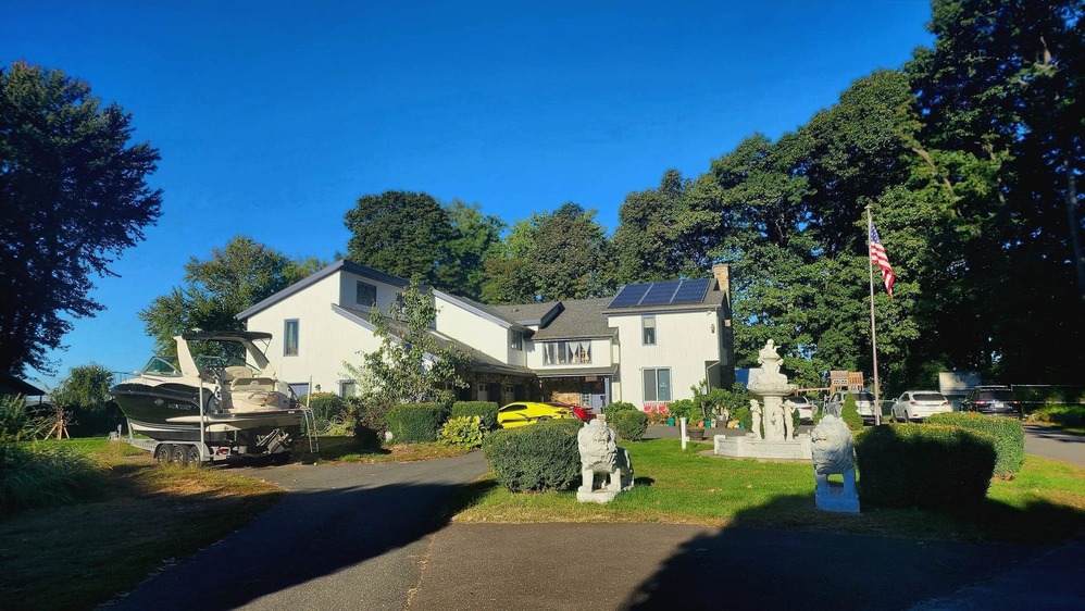 Nữ ca sĩ sống như bà hoàng tại Mỹ, chồng cứ thích là tặng biệt thự, siêu xe-3