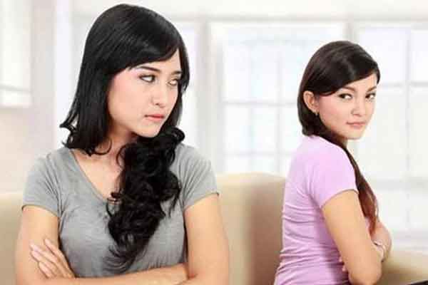 Vợ khóc nức nở mỗi lần gặp cháu gái và sự thật chết lặng không người chồng nào muốn biết-1