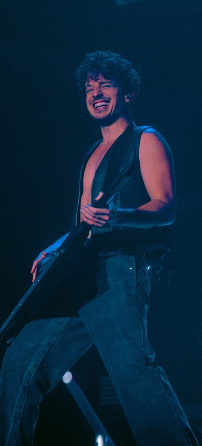 Người hâm mộ đồn đoán ‘siêu hit’ Charlie Puth sẽ mang tới đại nhạc hội 8Wonder-1